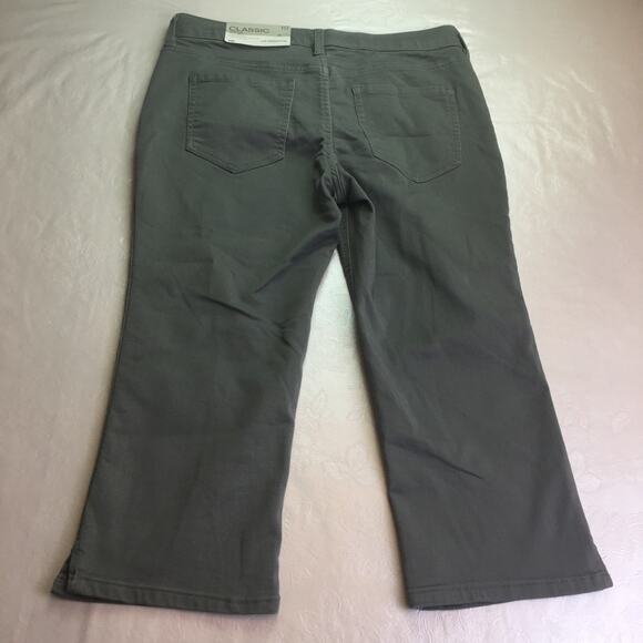 Liz Claiborne Classic Skinny Capris Moss Gray 10 - Picture 9 of 12
